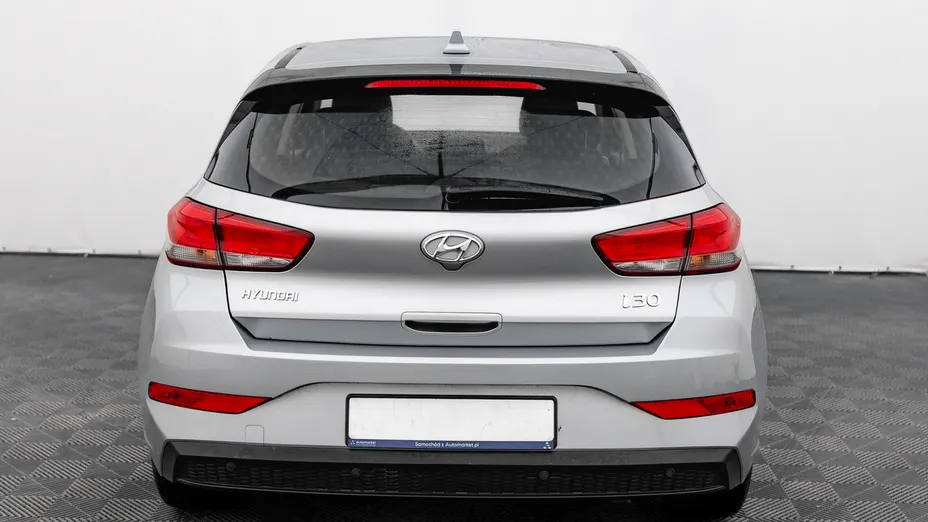 HYUNDAI i30 i30 1.5 DPI Classic +