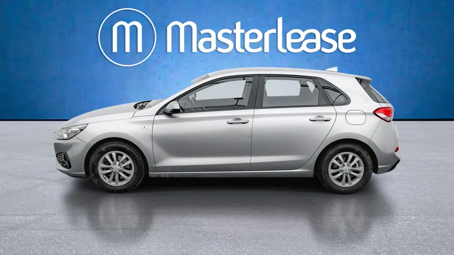HYUNDAI i30 i30 1.5 DPI Classic +