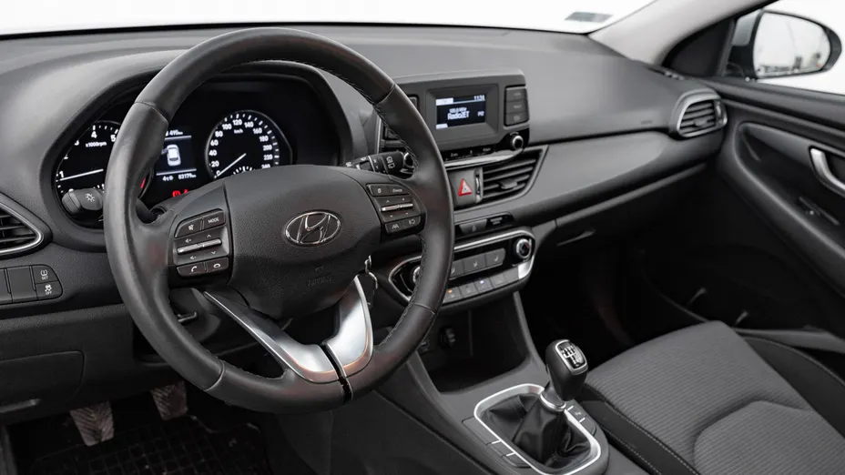 HYUNDAI i30 i30 1.5 DPI Classic +