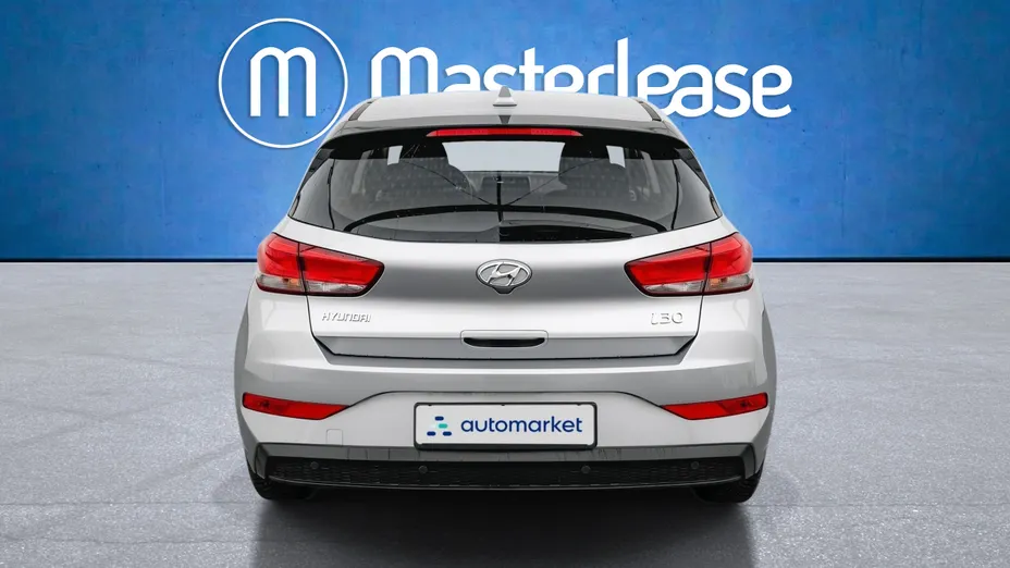 HYUNDAI i30 i30 1.5 DPI Classic +