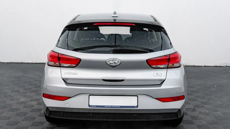 HYUNDAI i30 i30 1.5 DPI Classic +