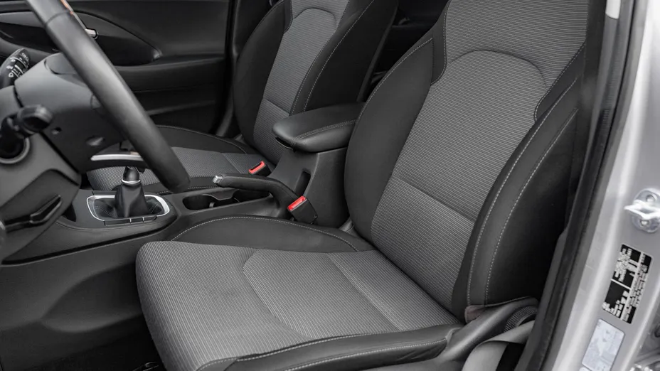 HYUNDAI i30 i30 1.5 DPI Classic +