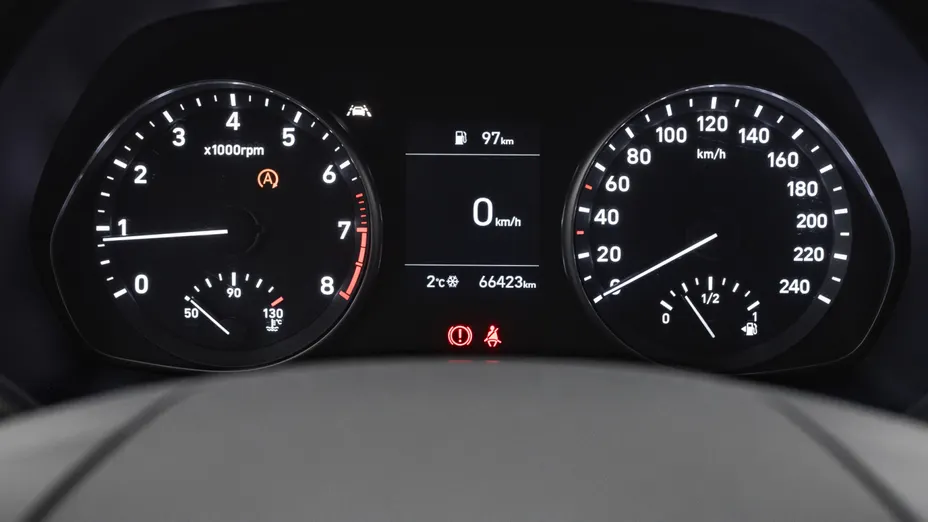 HYUNDAI i30 i30 1.5 DPI Classic +