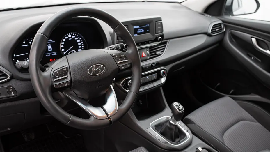 HYUNDAI i30 i30 1.5 DPI Classic +