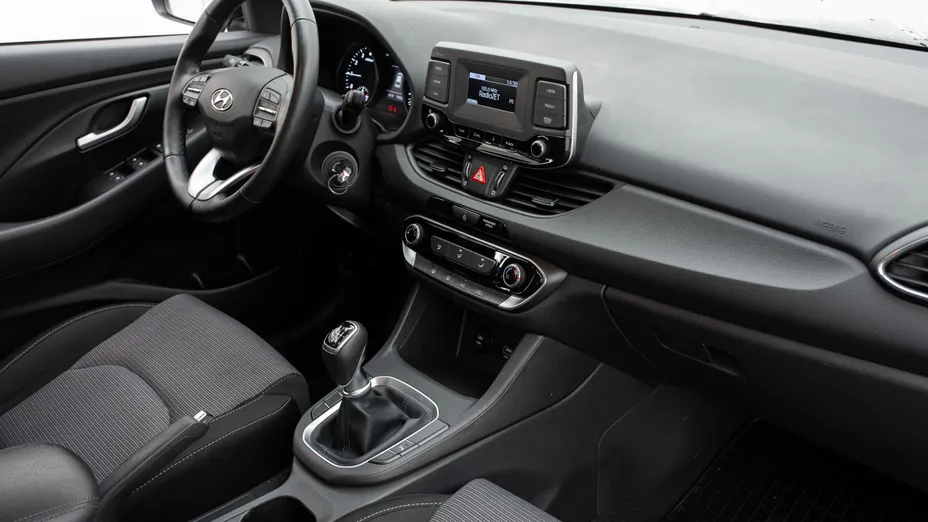 HYUNDAI i30 i30 1.5 DPI Classic +