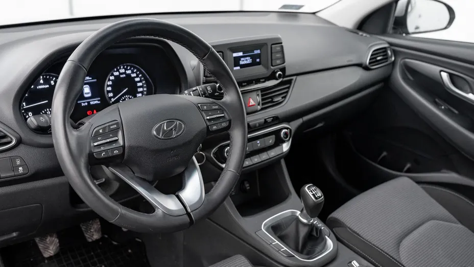 HYUNDAI i30 i30 1.5 DPI Classic +