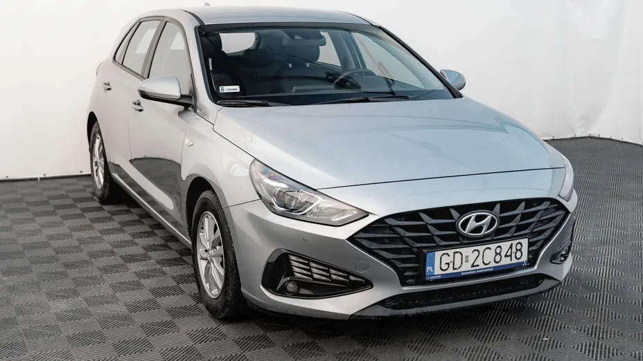 HYUNDAI i30 i30 1.5 DPI Classic +