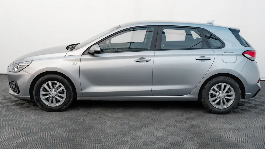 HYUNDAI i30 i30 1.5 DPI Classic +