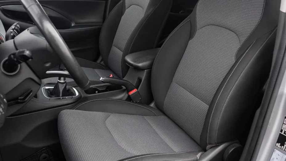 HYUNDAI i30 i30 1.5 DPI Classic +