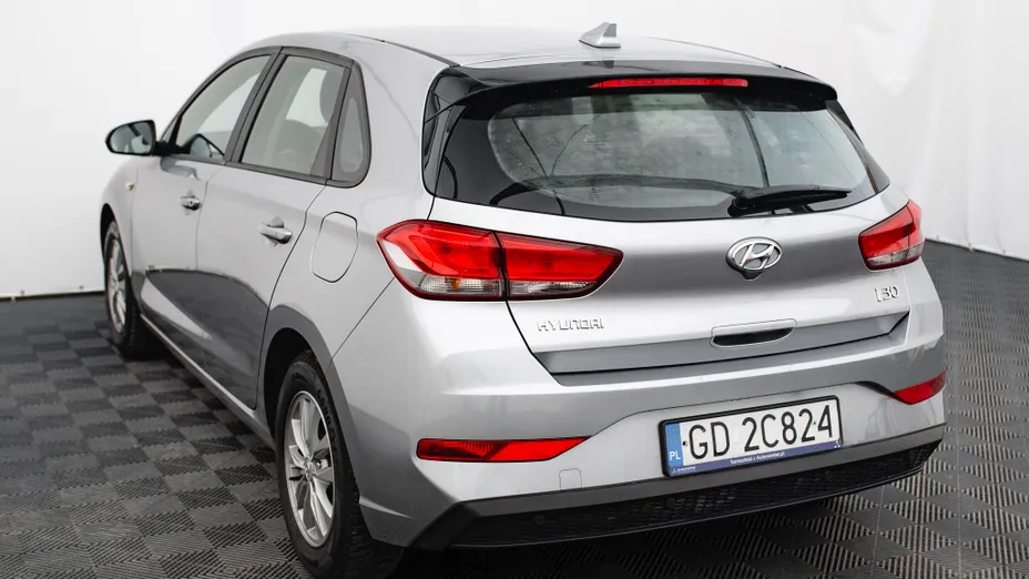 HYUNDAI i30 i30 1.5 DPI Classic +