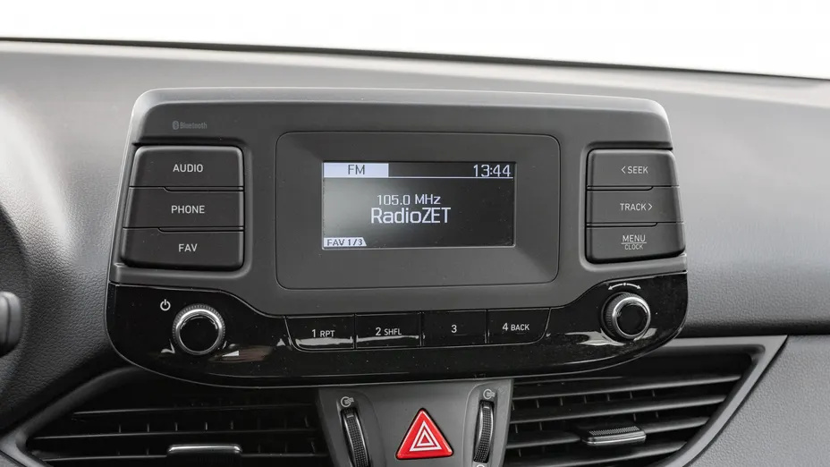 HYUNDAI i30 i30 1.5 DPI Classic +