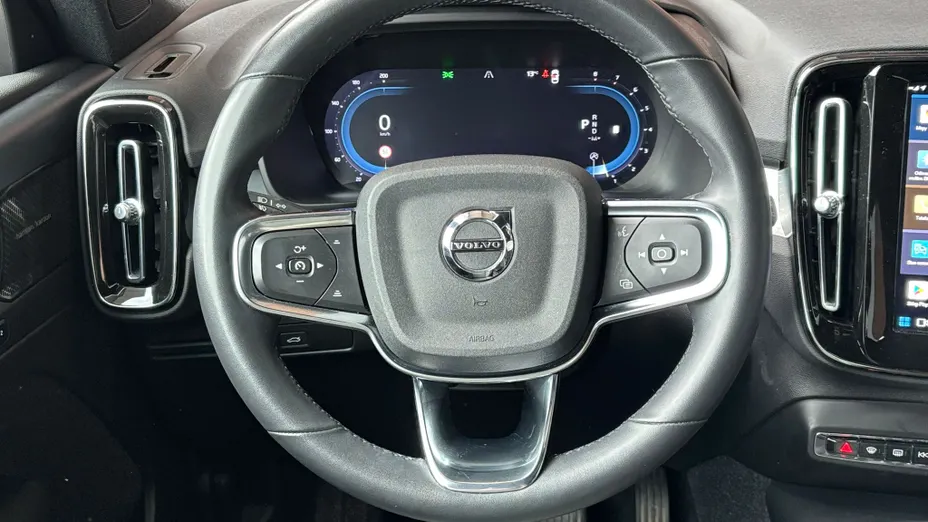 VOLVO XC40 XC40 B3 Plus Bright aut