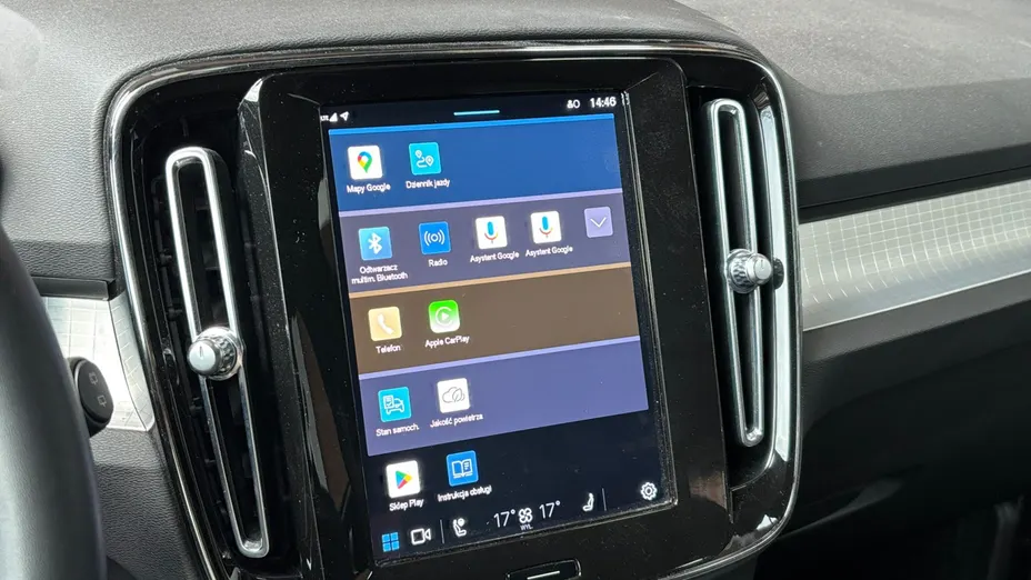 VOLVO XC40 XC40 B3 Plus Bright aut