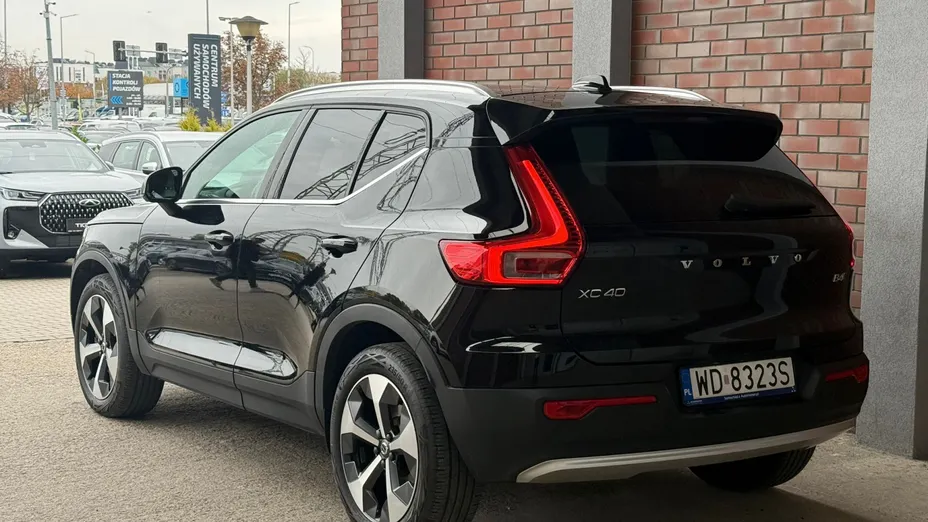VOLVO XC40 XC40 B4 AWD Plus Bright aut