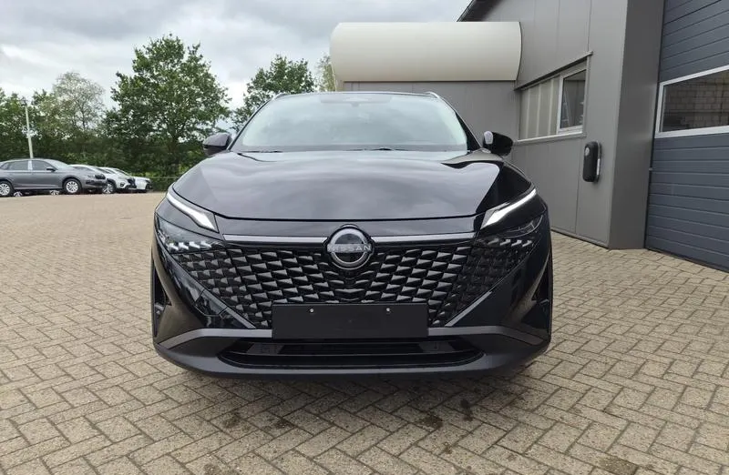 NISSAN Qashqai -