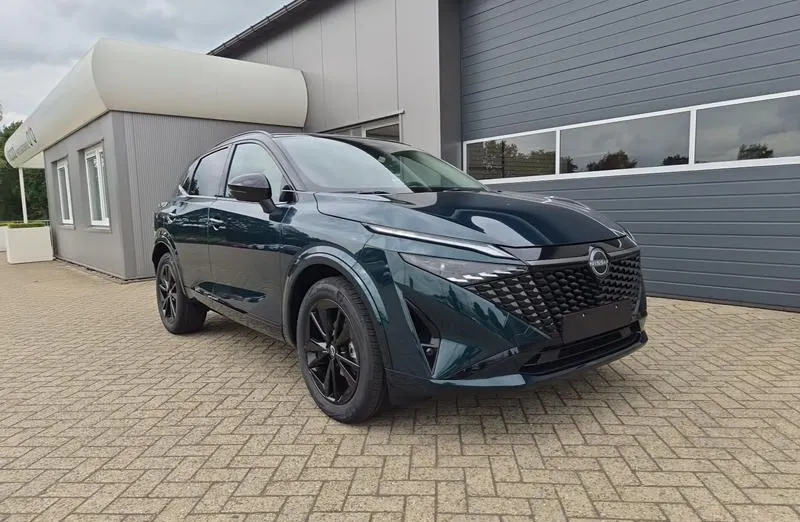 NISSAN Qashqai -