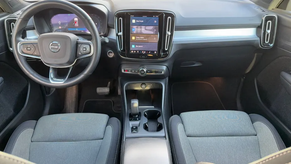 VOLVO XC40 XC40 B3 Core aut