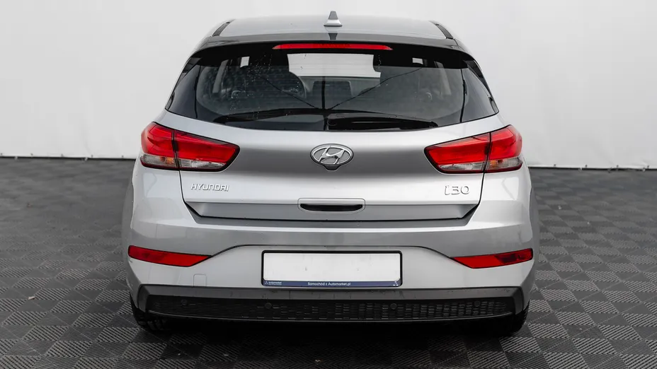 HYUNDAI i30 i30 1.5 DPI Classic +