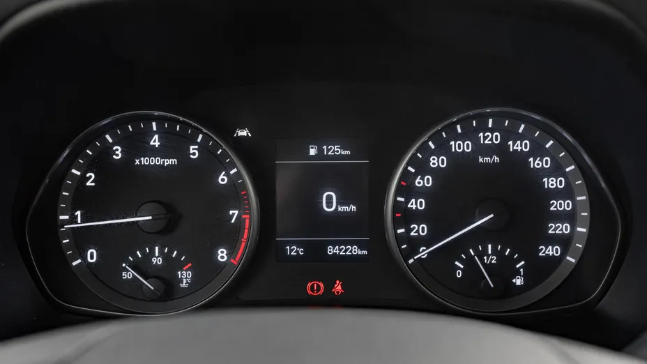 HYUNDAI i30 i30 1.5 DPI Classic +