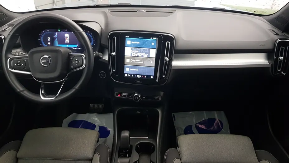 VOLVO XC40 XC40 B3 Core aut