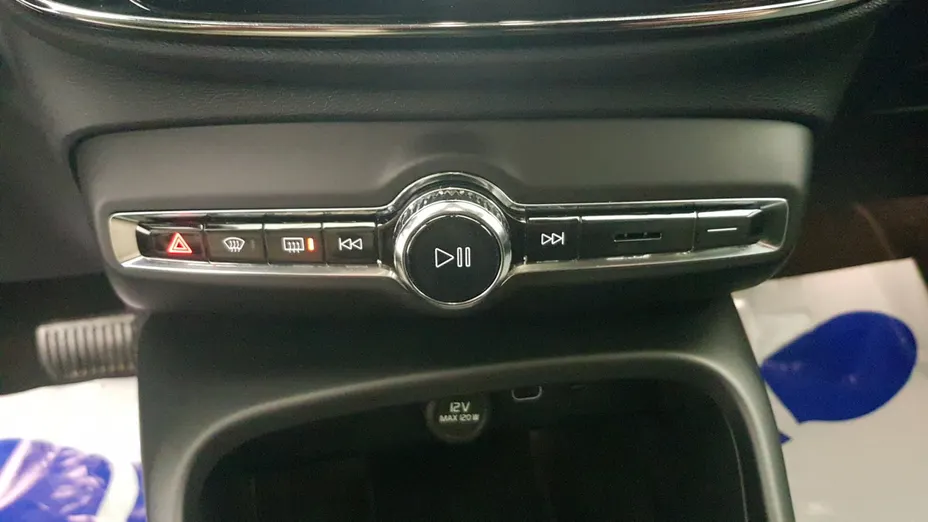 VOLVO XC40 XC40 B3 Core aut