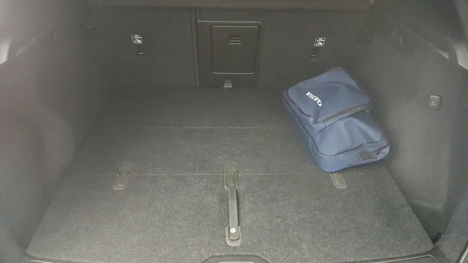 VOLVO XC40 XC40 B3 Core aut