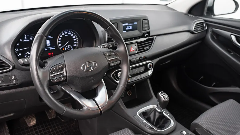 HYUNDAI i30 i30 1.5 DPI Classic +