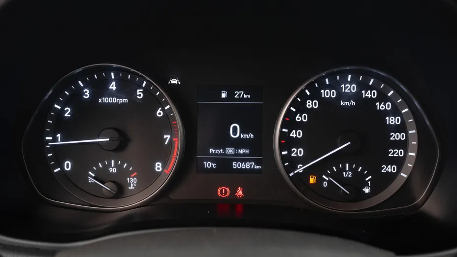 HYUNDAI i30 i30 1.5 DPI Classic +