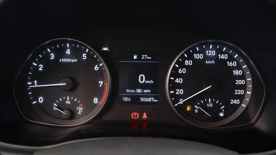 HYUNDAI i30 i30 1.5 DPI Classic +