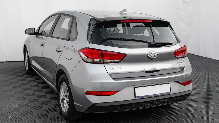 HYUNDAI i30 i30 1.5 DPI Classic +