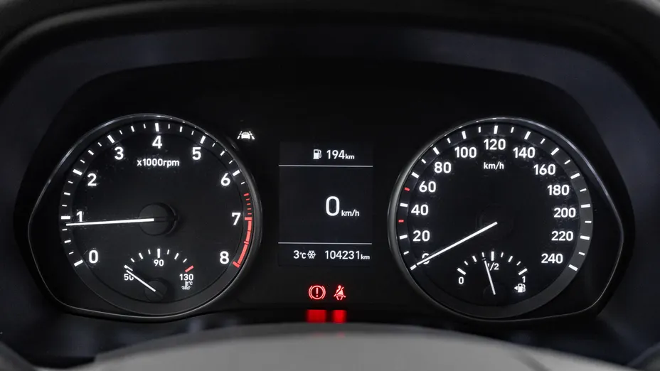 HYUNDAI i30 i30 1.5 DPI Classic +