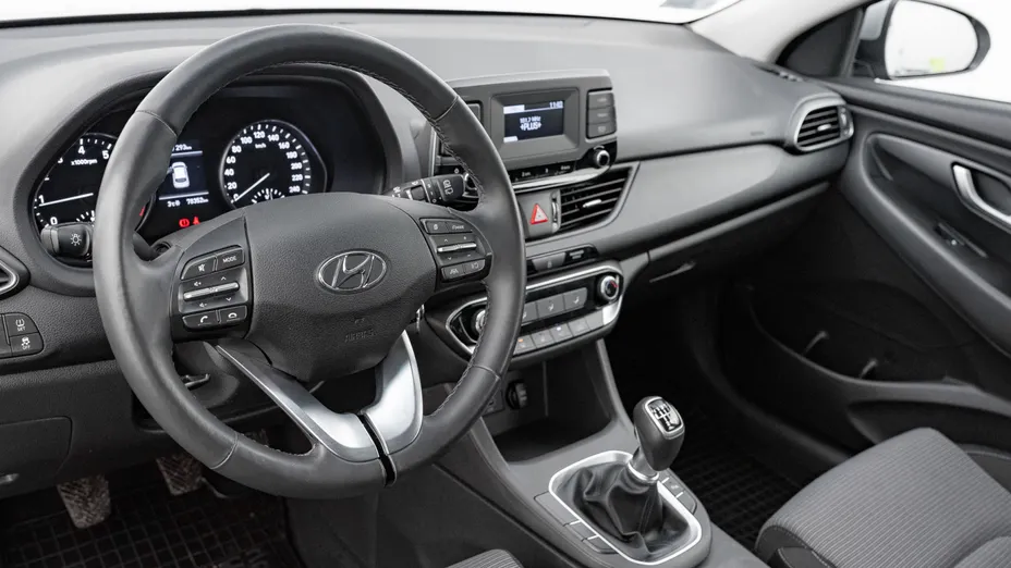 HYUNDAI i30 i30 1.5 DPI Classic +