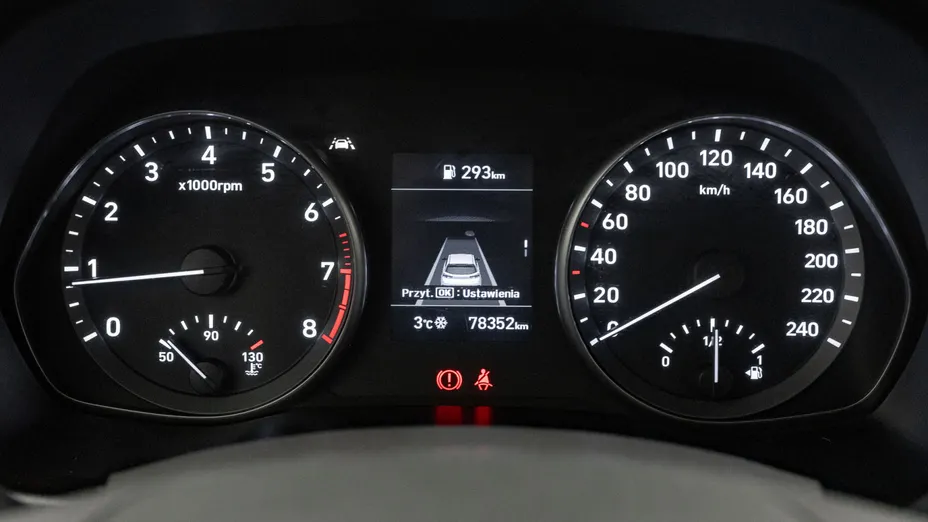 HYUNDAI i30 i30 1.5 DPI Classic +