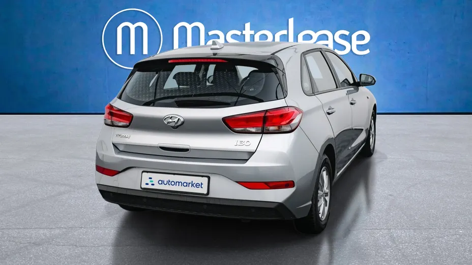 HYUNDAI i30 i30 1.5 DPI Classic +