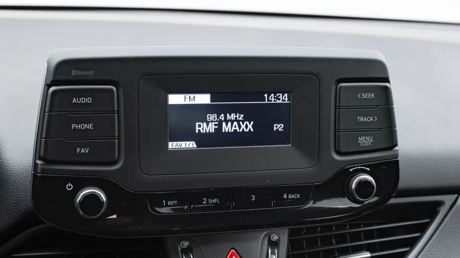 HYUNDAI i30 i30 1.5 DPI Classic +