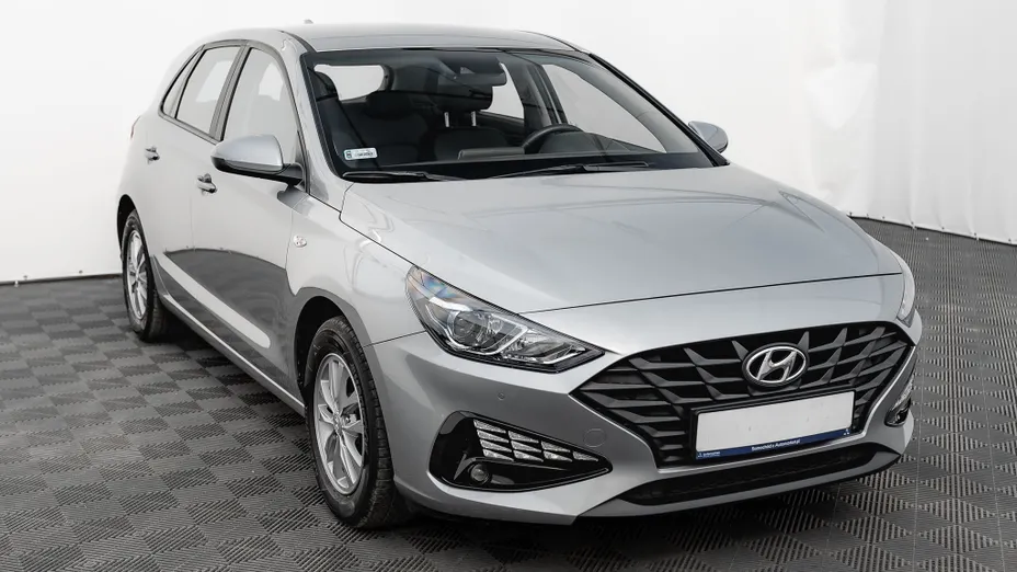 HYUNDAI i30 i30 1.5 DPI Classic +