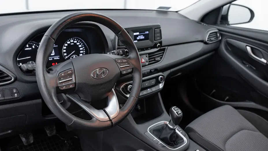 HYUNDAI i30 i30 1.5 DPI Classic +
