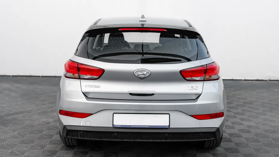 HYUNDAI i30 i30 1.5 DPI Classic +
