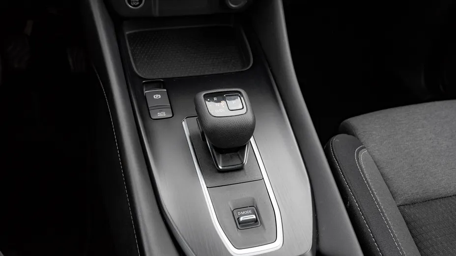 NISSAN Qashqai Qashqai 1.3 DIG-T mHEV N-Connecta Xtronic