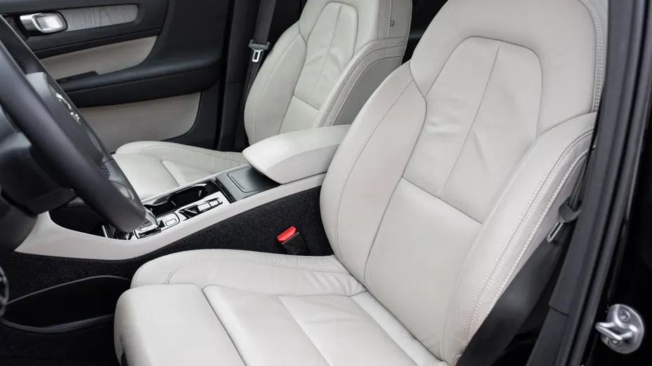 VOLVO XC40 XC40 B3 Plus Bright aut