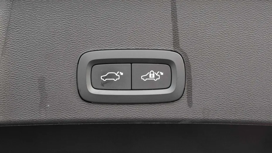 VOLVO XC40 XC40 B3 Plus Bright aut