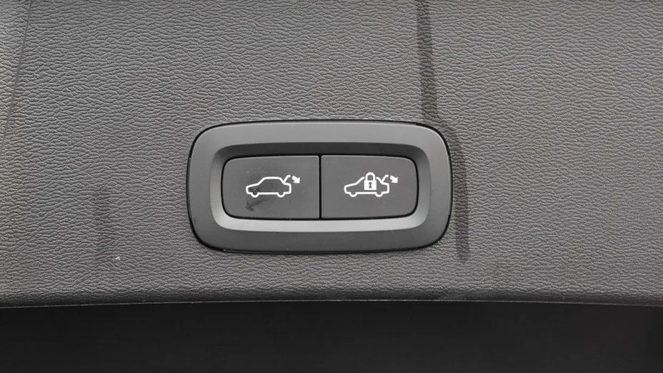 VOLVO XC40 XC40 B3 Plus Bright aut