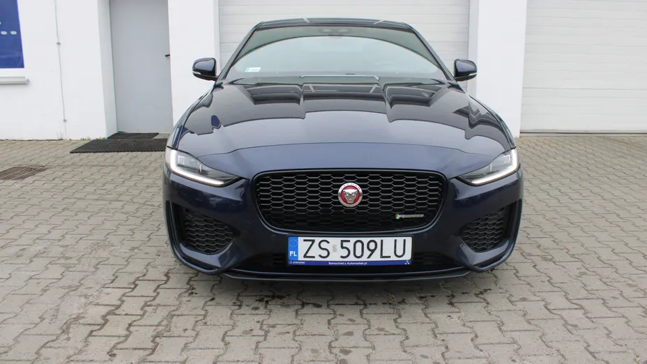 JAGUAR XE XE 2.0 D180 R-Dynamic S aut