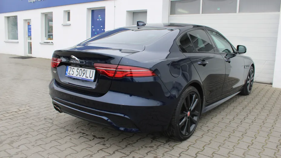 JAGUAR XE XE 2.0 D180 R-Dynamic S aut