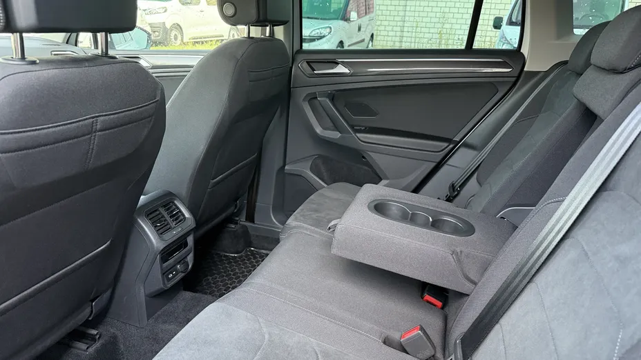 VOLKSWAGEN Tiguan Tiguan 2.0 TDI SCR 4Mot. Elegance DSG