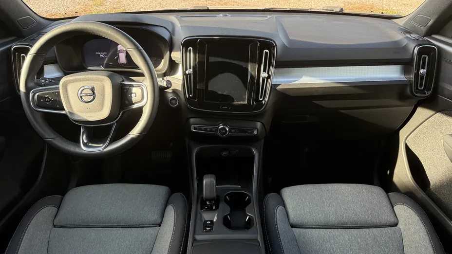 VOLVO XC40 XC40 B3 Core aut