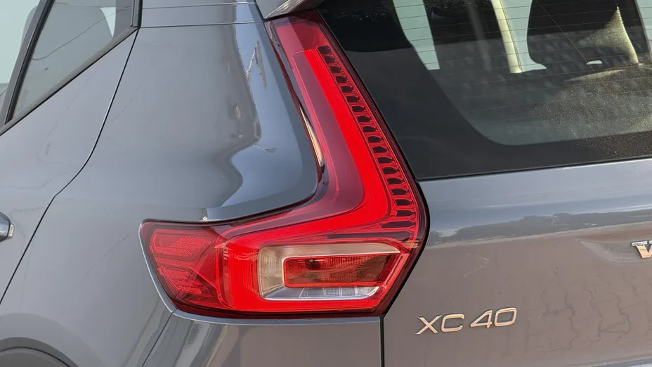 VOLVO XC40 XC40 B3 Core aut