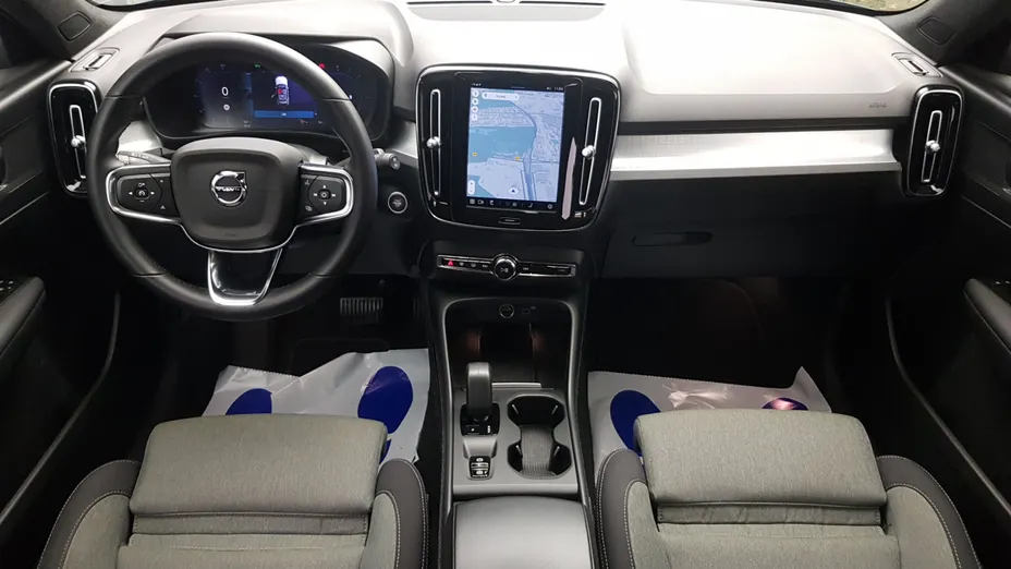 VOLVO XC40 XC40 B3 Core aut