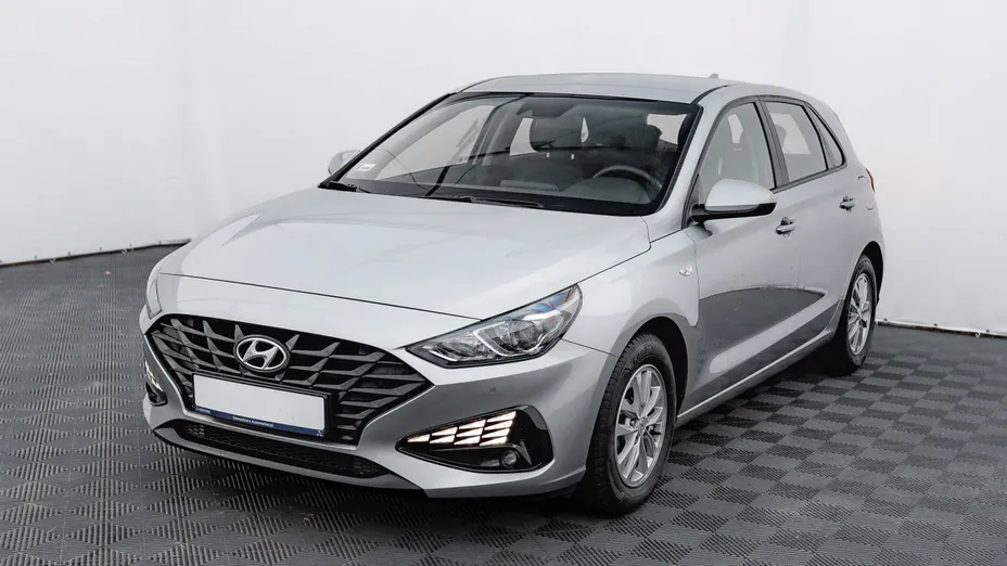 HYUNDAI i30 i30 1.5 DPI Classic +