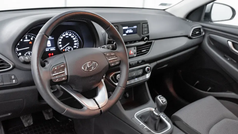 HYUNDAI i30 i30 1.5 DPI Classic +